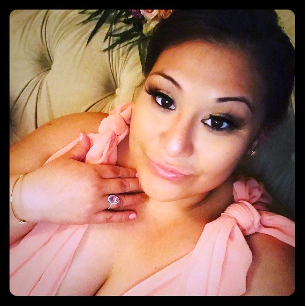 Meet your Posher, Sharon